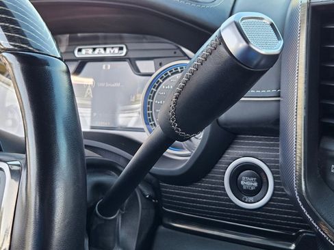 Used 2020 RAM 3500 Limited image 11