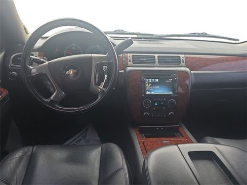 Used 2014 Chevrolet Tahoe LTZ image 10