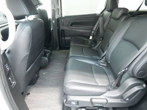 Used 2022 Honda Odyssey EX-L image 18