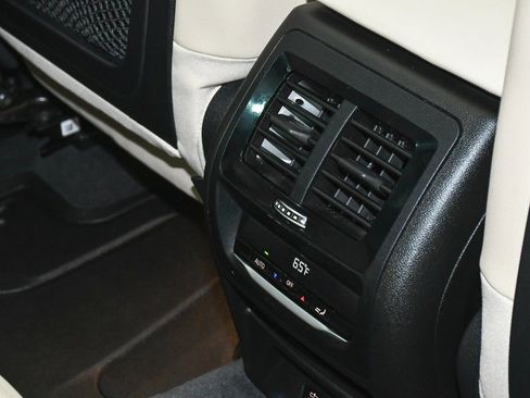 Used 2023 BMW X3 xDrive30i w/ Convenience Package w/ZPA AWD/4WD image 52