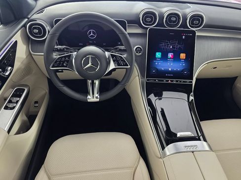 New 2026 Mercedes-Benz GLC 300 image 10