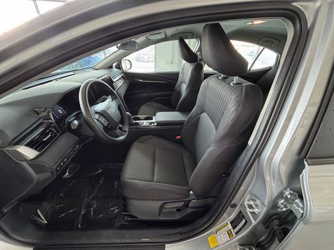 Used 2025 Toyota Camry LE image 26