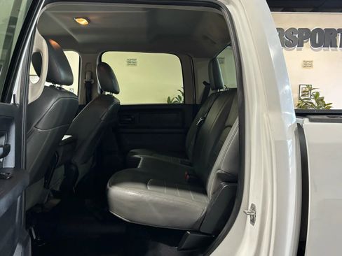 Used 2015 RAM 3500 Tradesman image 10