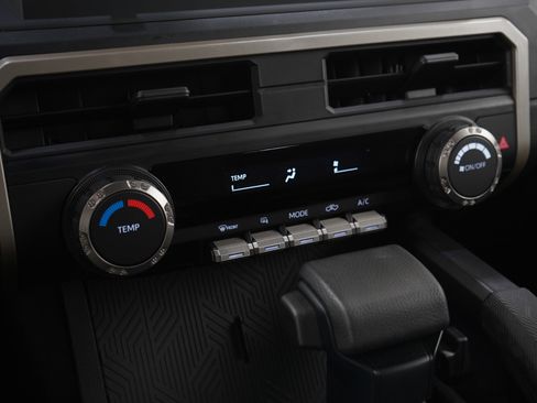 Certified 2025 Toyota Tacoma SR image 24