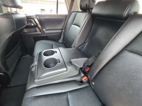 Used 2021 Toyota 4Runner TRD Off-Road Premium AWD/4WD image 28