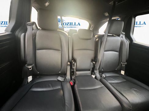 Used 2023 Honda Odyssey Sport image 12