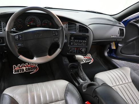 Used 2003 Chevrolet Monte Carlo SS FWD image 5