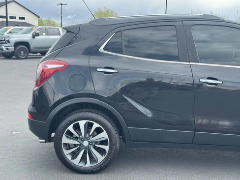 Used 2020 Buick Encore Essence AWD/4WD image 5