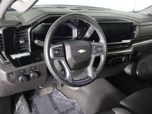 Used 2023 Chevrolet Silverado 1500 LT image 23