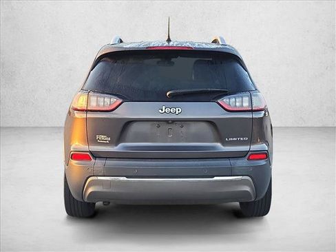 Used 2019 Jeep Cherokee Limited FWD image 6