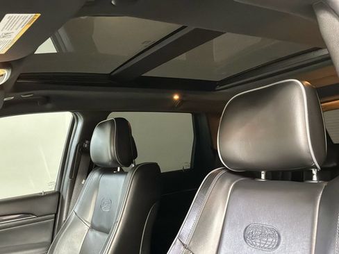 Used 2020 Jeep Grand Cherokee Overland w/ Protech Group AWD/4WD image 34