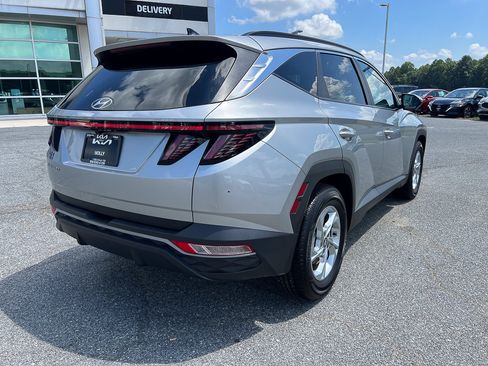 Used 2023 Hyundai Tucson SEL FWD image 8