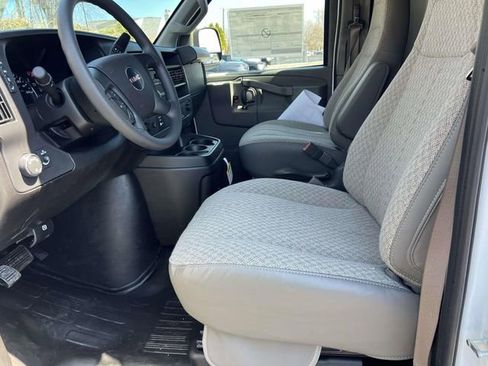 New 2026 GMC Savana 2500 Extended image 19