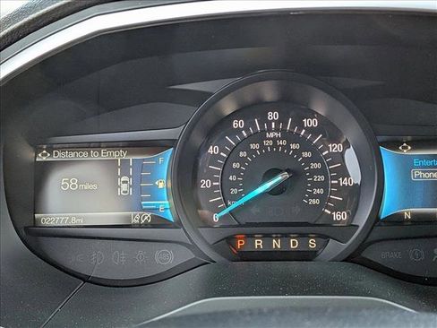 Used 2021 Ford Edge SE image 11