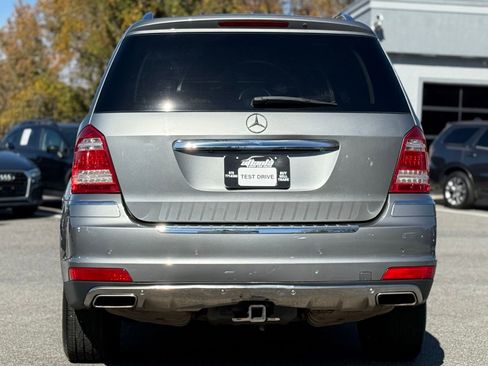 Used 2012 Mercedes-Benz GL 450 4MATIC image 4