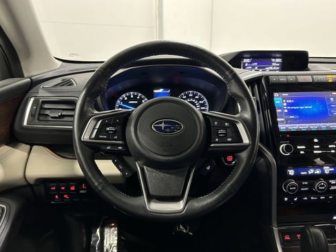 Used 2022 Subaru Ascent Touring AWD/4WD image 13