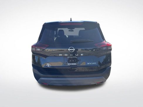 Used 2023 Nissan Rogue SV image 11