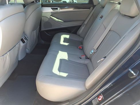 Used 2020 Genesis G80 3.8 image 17