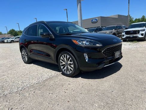 Used 2020 Ford Escape Titanium w/ Titanium Premium Package 2.0 AWD/4WD image 1