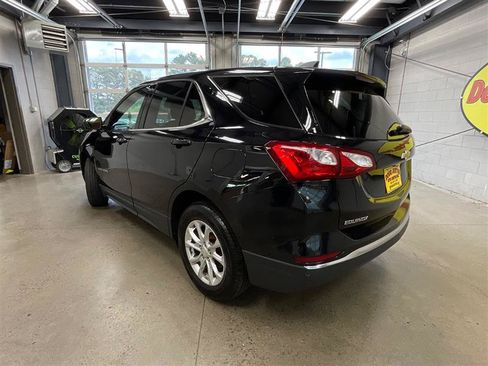 Used 2020 Chevrolet Equinox LT AWD/4WD image 3