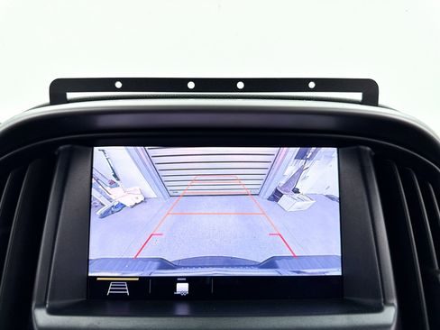 Used 2019 Chevrolet Colorado ZR2 image 23