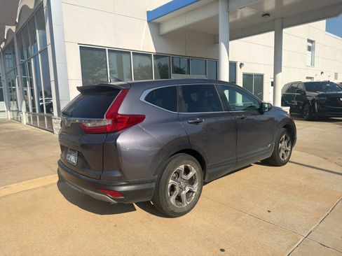 Used 2017 Honda CR-V EX image 3