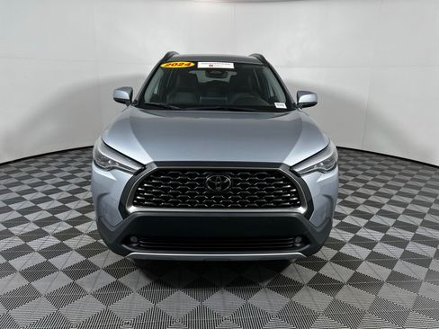 Certified 2024 Toyota Corolla Cross XLE FWD image 2