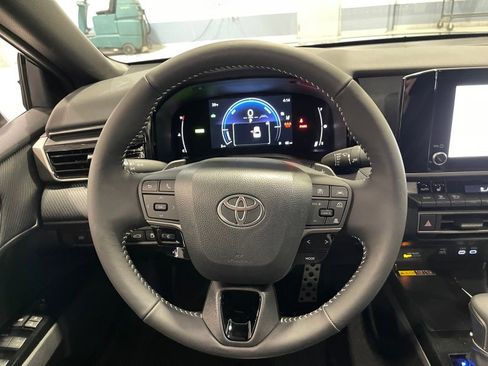New 2026 Toyota Camry SE image 19