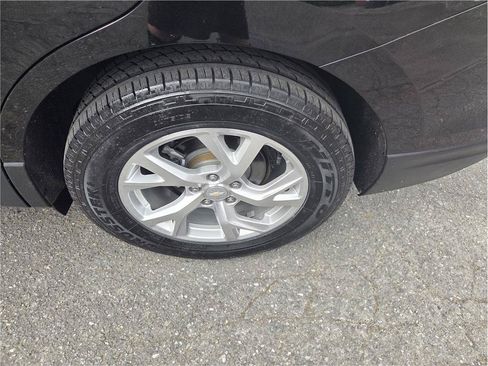 Used 2021 Chevrolet Equinox Premier AWD/4WD image 12