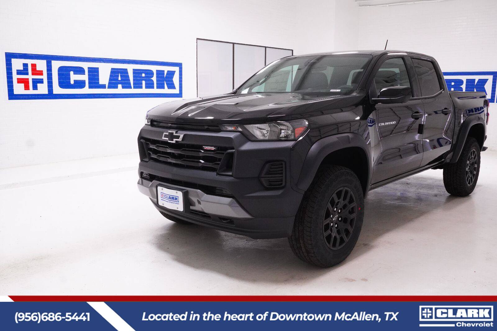 New 2026 Chevrolet Colorado Trail Boss AWD/4WD image 1