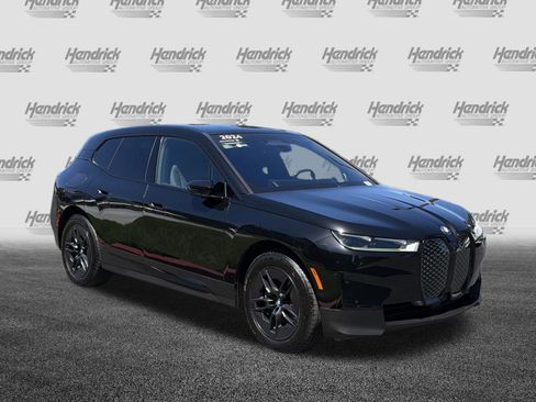 Used 2024 BMW iX xDrive50 w/ Premium Package AWD/4WD image 9
