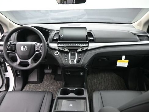 New 2026 Honda Odyssey EX-L image 24