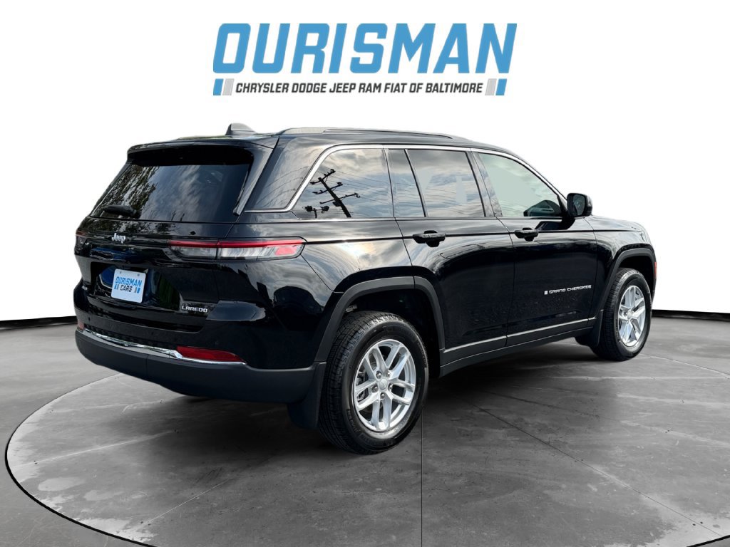 Used 2026 Jeep Grand Cherokee Laredo X AWD/4WD image 6