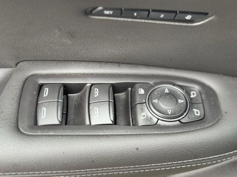 Used 2024 Cadillac XT6 Premium Luxury w/ Technology Package image 23