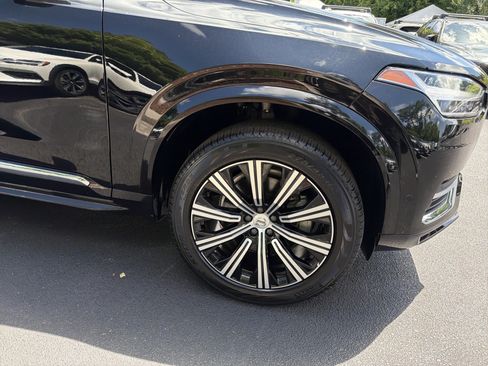 Certified 2025 Volvo XC90 B6 Plus AWD/4WD image 13
