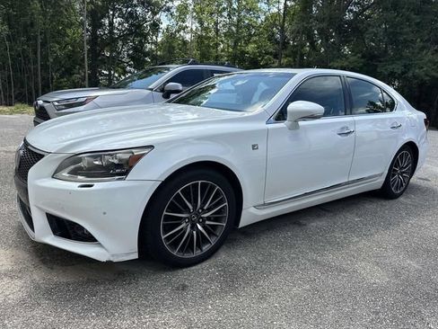 Used 2016 Lexus LS 460 w/ F Sport Package RWD image 12