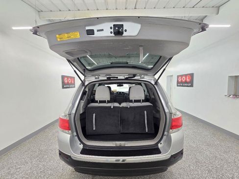Used 2013 Toyota Highlander Limited FWD image 14