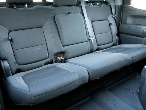 Used 2021 Chevrolet Silverado 1500 LT Trail Boss w/ Convenience Package II AWD/4WD image 11