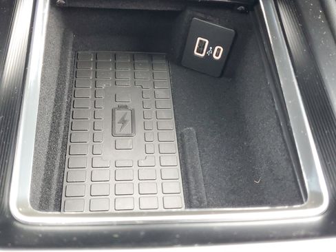 New 2026 Lincoln Corsair Reserve image 23