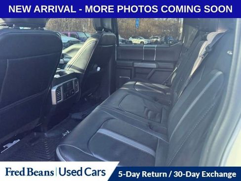 Used 2018 Ford F150 Platinum w/ Equipment Group 701A Luxury image 9