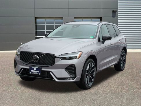 New 2026 Volvo XC60 B5 Plus w/ Protection Package Premier image 3