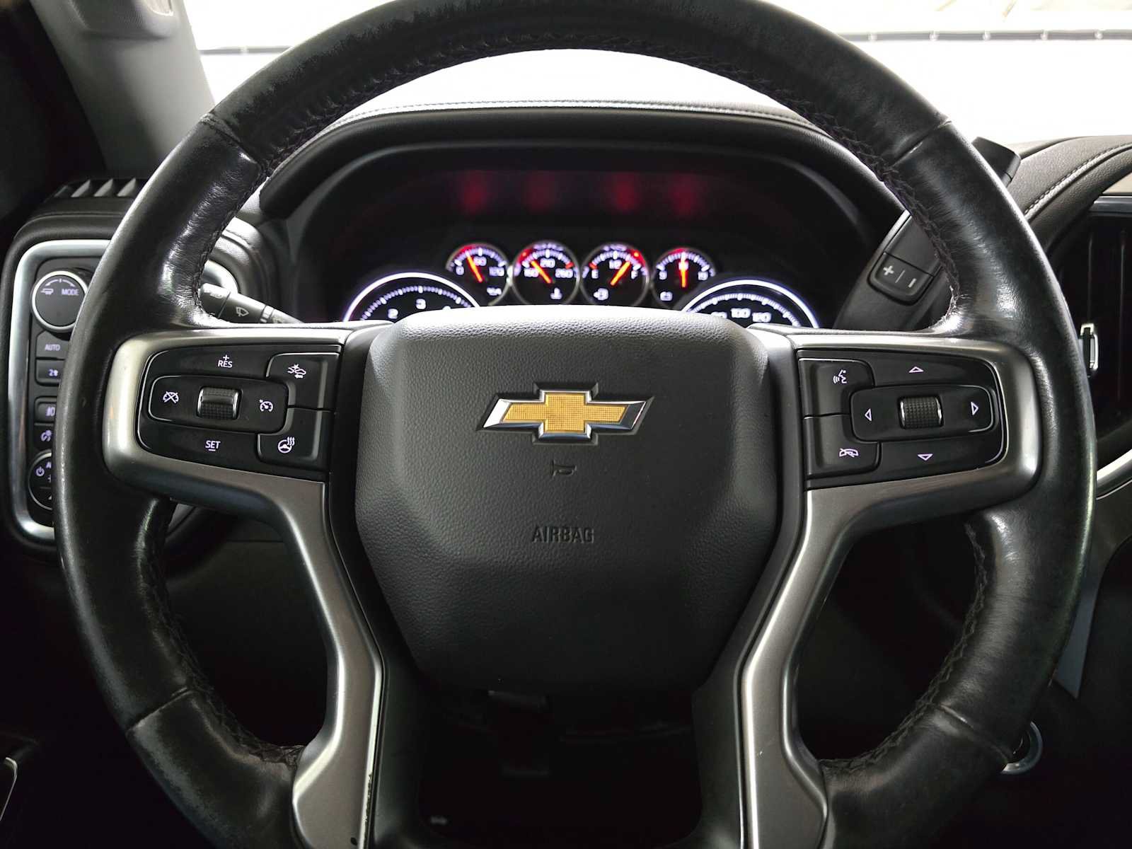 Used 2022 Chevrolet Silverado 3500 LTZ w/ Safety Package AWD/4WD image 27