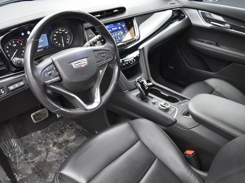 Used 2021 Cadillac XT6 Sport image 12