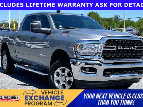 Used 2024 RAM 2500 Big Horn AWD/4WD image 1