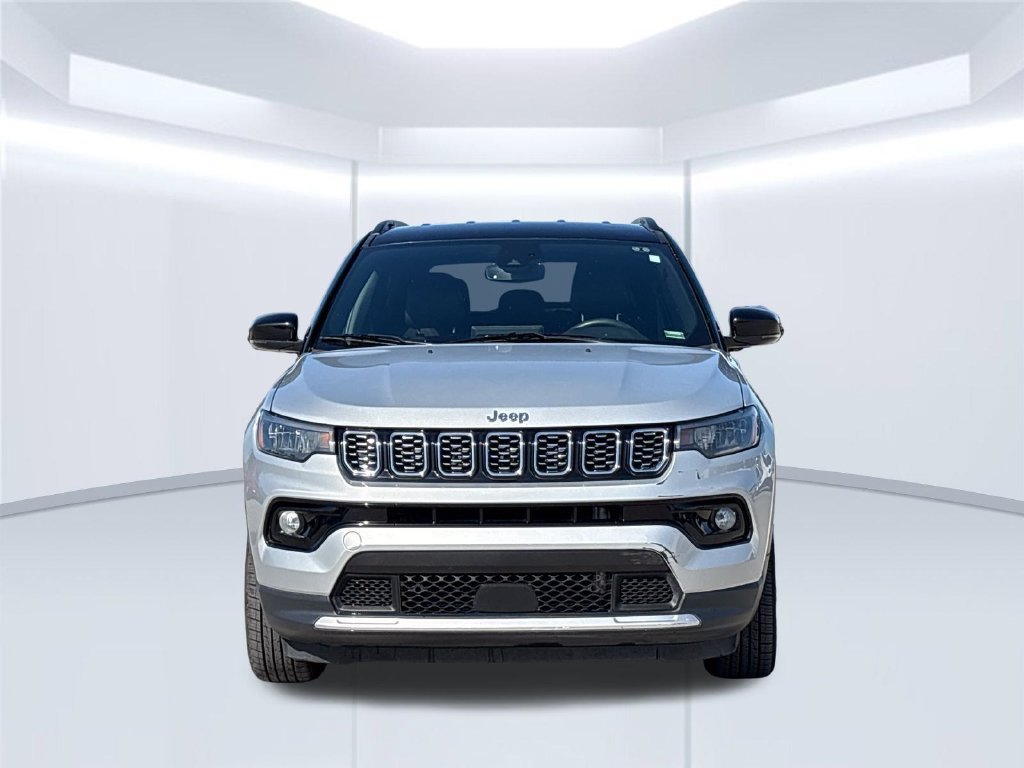 Used 2025 Jeep Compass Limited AWD/4WD image 11