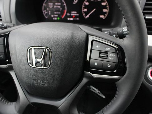 Used 2026 Honda Odyssey EX-L image 19