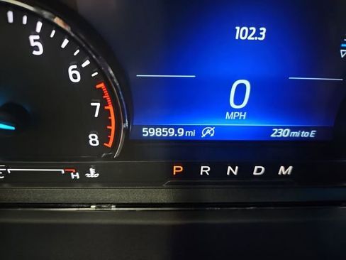 Used 2020 Ford Explorer XLT w/ Equipment Group 202A image 16