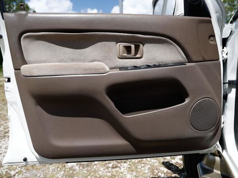 Used 2002 Toyota 4Runner SR5 RWD image 34