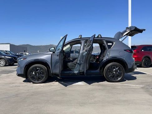New 2026 MAZDA CX-5 2.5 S w/ Premium Package AWD/4WD image 27