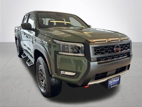 New 2026 Nissan Frontier PRO-4X w/ Tow Package AWD/4WD image 5
